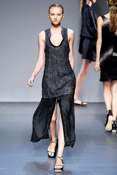 Look 22